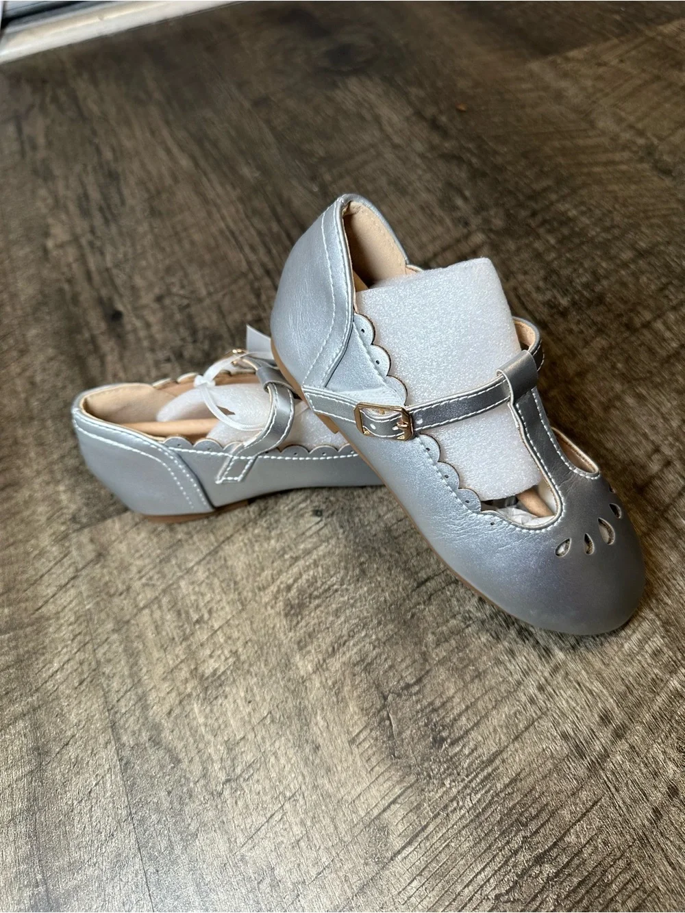 Girls Metallic Silver Mary Jane Dress Shoes